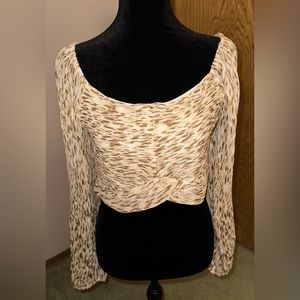 Japna long sleeve cropped top